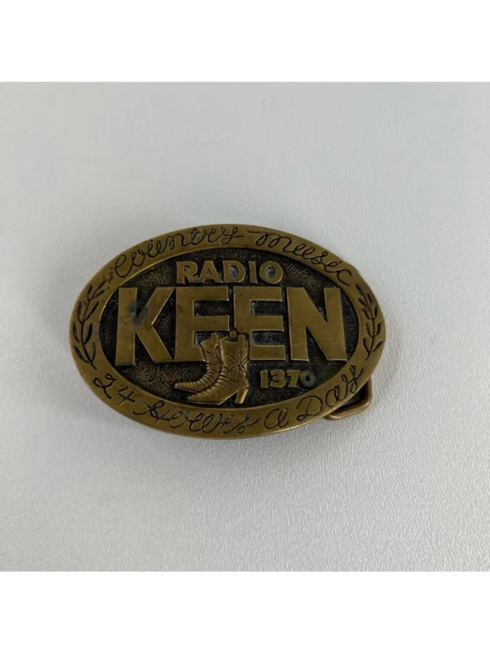 Vintage KEEN 1370 Radio Country Music Brass Belt Buckle The Buckle Works Western